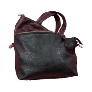 FAUX LEATHER BLACK & BURGUNDY BAG